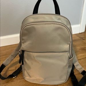 Tan/khaki backpack! Super cute!☀️